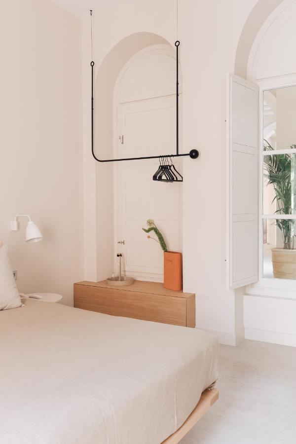 Placido Y Grata Hotel